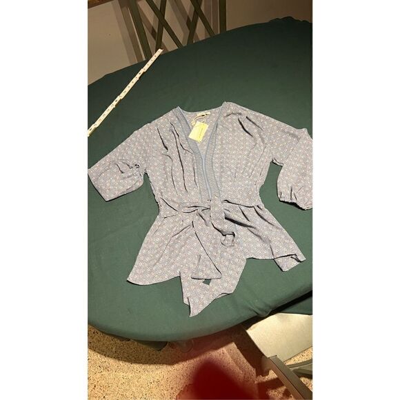 MAX STUDIO CREPE WRAP BLOUSE 3/4 SLEEVE TIE FRONT WOMENS SZ S NEW - Picture 2 of 9